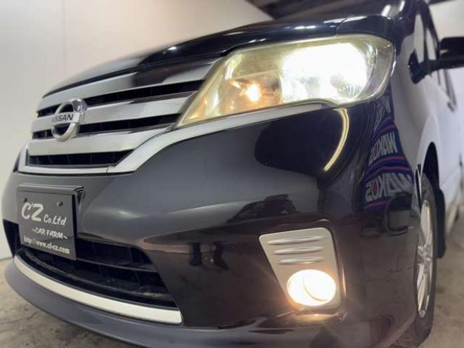 セレナ2.0 ハイウェイスター 4WD　両側Pスライド　ナビ　TV　Egスターター 2000