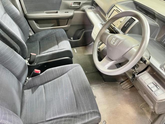 ステップワゴン2.0G Lパッケージ 4WD 5年保証 両側パワスラ ナビTV ETC 自社認証工場 車検整備2年付 修復歴無 寒冷地仕様 禁煙