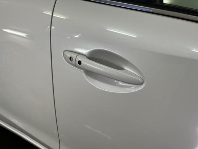 アテンザワゴンＸＤ　本州仕入　禁煙車　アイアクティブセンス　ヘッドアップディスプレイ　スカイアクティブディーゼルターボ　クルーズコントロール　社外１７インチＡＷ　純正１７ＡＷ＋スタッドレスタイヤ付　ドライブレコーダー　ルーフレール　ＥＴＣ 4WD 2200 5Dr