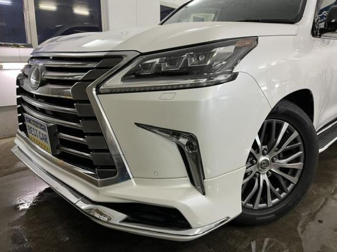 レクサスＬＸ５７０　本州仕入　寒冷地仕様　禁煙車　純正２０インチＡＷ　レクサスセーフティセンス　マークレビンソン　モデリスタスポイラー　純正ブラックレザーシート　社外１８インチＡＷ＋スタッドレスタイヤ　パノラミックビュー 4WD 5700 5Dr
