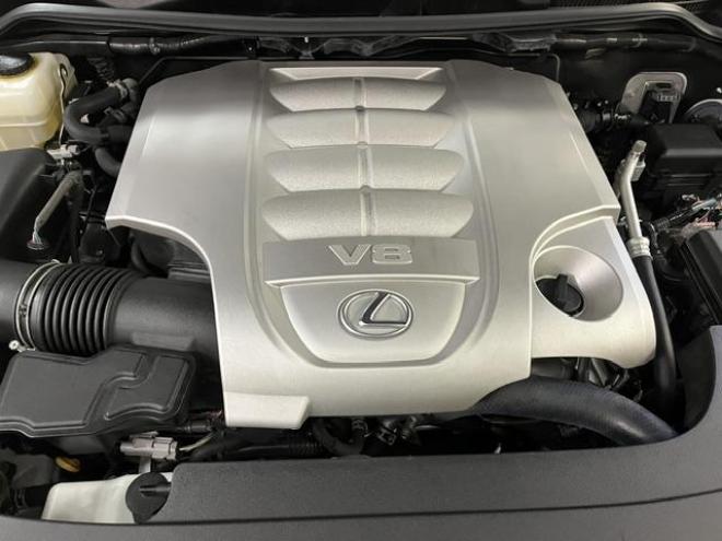 レクサスＬＸ５７０　本州仕入　寒冷地仕様　禁煙車　純正２０インチＡＷ　レクサスセーフティセンス　マークレビンソン　モデリスタスポイラー　純正ブラックレザーシート　社外１８インチＡＷ＋スタッドレスタイヤ　パノラミックビュー 4WD 5700 5Dr