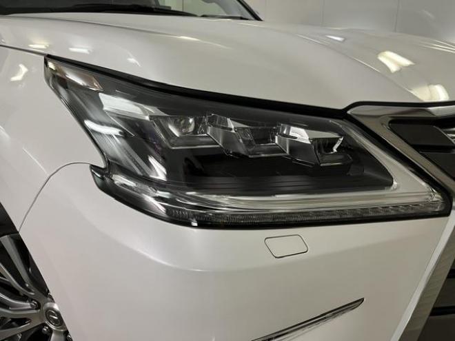 レクサスＬＸ５７０　本州仕入　寒冷地仕様　禁煙車　純正２０インチＡＷ　レクサスセーフティセンス　マークレビンソン　モデリスタスポイラー　純正ブラックレザーシート　社外１８インチＡＷ＋スタッドレスタイヤ　パノラミックビュー 4WD 5700 5Dr
