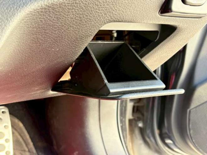 インプレッサSTI 2.0 WRX 4WD　社外車高調　社外ラジエーター社外マフラー社外18インチブースト計ETC　SIドライブ社外ナビ　バックカメラ 2000