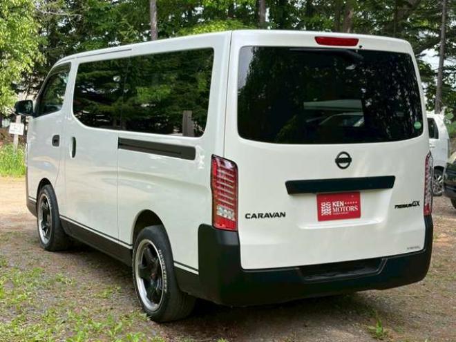 キャラバンNV350 2.5 プレミアムGX ロングボディ ディーゼルターボ 4WD　社外11インチナビ　バックカメラ　エンジンスターター　ETC　ワンオーナー　左側電動スライドドア　社外アルミ　パワーウィンドウ　パワステ　後席モニター　ABS　キーレスエントリー　衝突被害軽減ブレーキ 2500