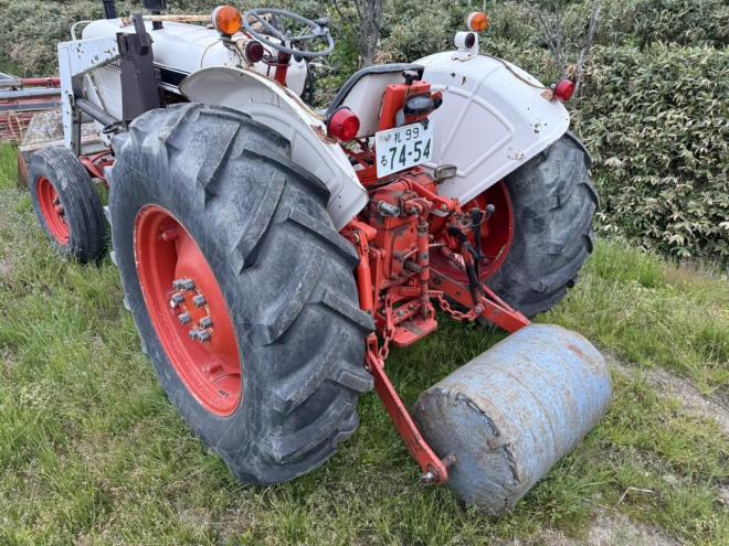 トラクターDB デビットブラウン 995 64馬力 2WD 除雪に！