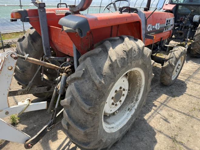 トラクタークボタ GL-43 43馬力 4WD キャビンなし