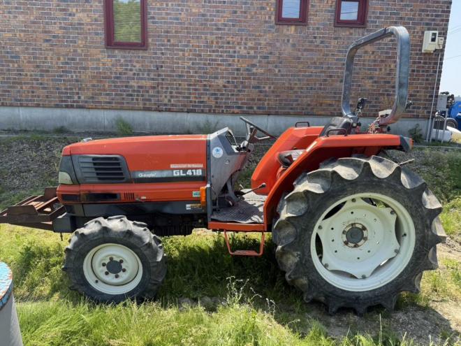 トラクタークボタ GL418 41馬力 4WD キャビンなし 