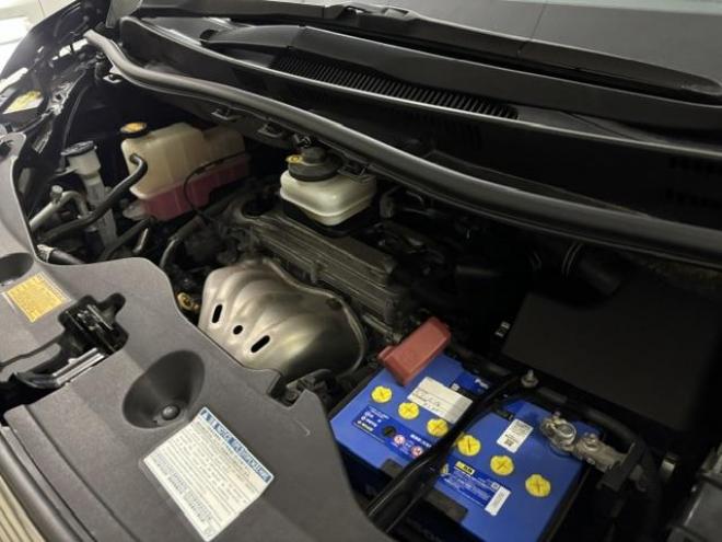 ヴェルファイア２．４Ｚ　Ｇエディション　後期型　本州仕入　寒冷地仕様　禁煙車　純正ブラックレザーシート　純正１８インチＡＷ　社外１６ＡＷ＋スタッドレスタイヤ付　両側パワースライドドア　パワーバックドア　前後ドラレコ　クールＢＯＸ　ＥＴＣ 4WD 2400 5Dr