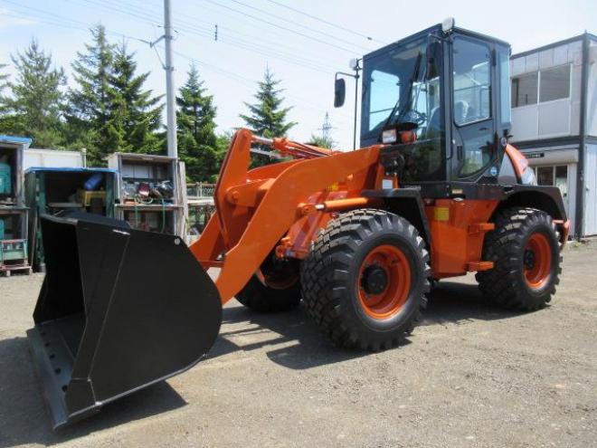ホイールローダhitachi　LANDCROS　ZW80S-5B 4WD 2Dr