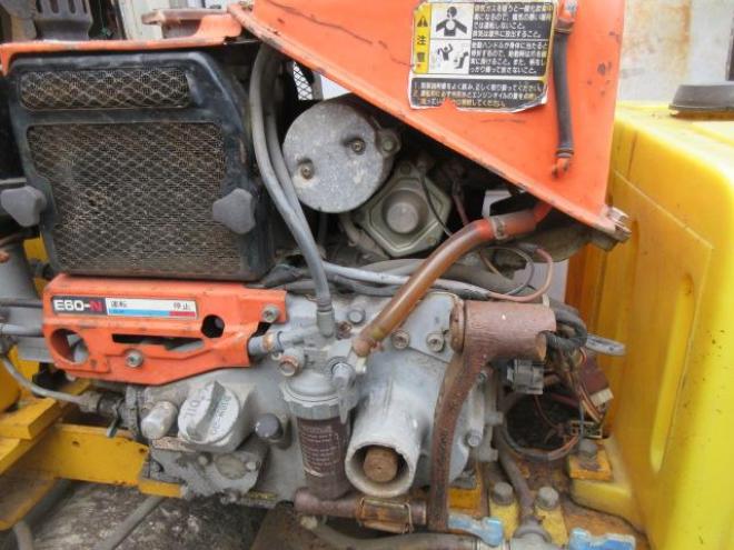 産業機械物サカイ振動ローラー　HV51ST