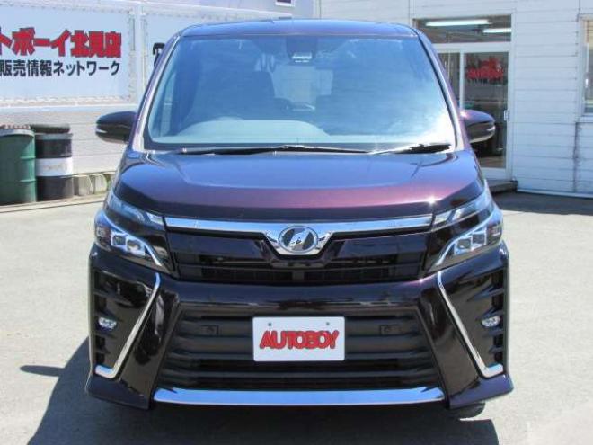 ヴォクシー2.0 ZS ウェルキャブ サイドリフトアップチルトシート車 4WD　プリクラッシュセーフティー/電動スライドドア/クルーズコントロール/社外ナビ/フルセグフルセグTV/バックカメラ 2000