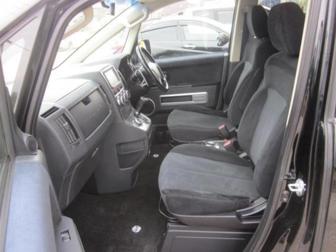 デリカD5 2.4G パワーパッケージ 4WD 2400 5Dr