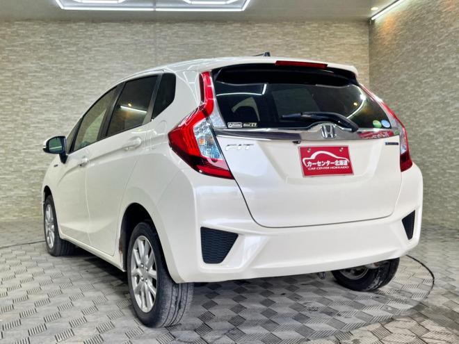 フィット1.5ハイブリッドFパッケージ 4WD 5年保証 スマキー ナビ Bカメ ETC 自社認証工場 車検整備2年付 寒冷地仕様 禁煙