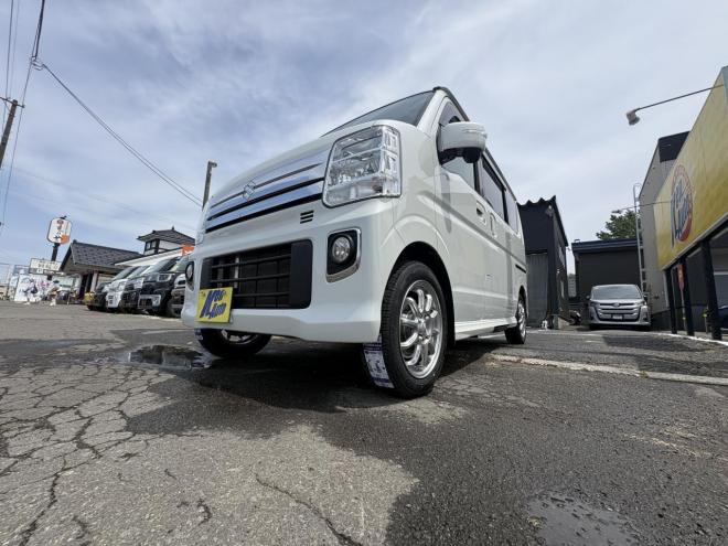 エブリイEVERY WAGON 4WD PZ-SP寒冷地仕様　ハイルーフ　リビルトエンジン　両パワスラ　オートステップ　ブレーキアシスト　VSC　HID ブルートースナビ　バックカメラ　PUSHスタート　スペアーアリ　エンジンスターターETC　夏タイヤ新品スタットレス付全磨き済 4WD 660 5Dr