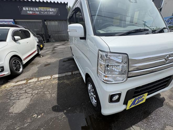 エブリイEVERY WAGON 4WD PZ-SP寒冷地仕様　ハイルーフ　リビルトエンジン　両パワスラ　オートステップ　ブレーキアシスト　VSC　HID ブルートースナビ　バックカメラ　PUSHスタート　スペアーアリ　エンジンスターターETC　夏タイヤ新品スタットレス付全磨き済 4WD 660 5Dr