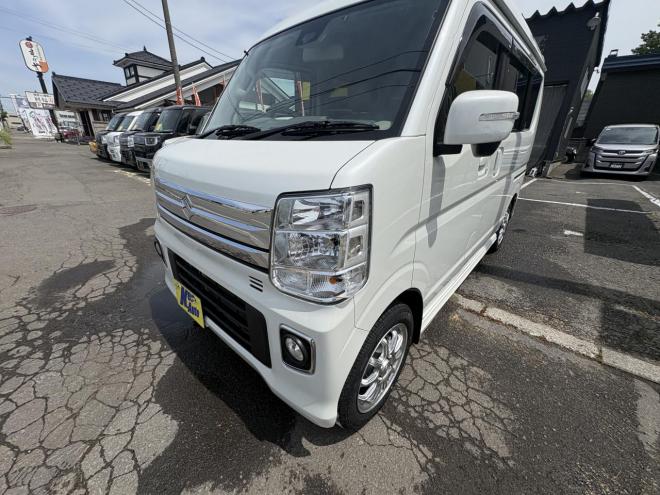 エブリイEVERY WAGON 4WD PZ-SP寒冷地仕様　ハイルーフ　リビルトエンジン　両パワスラ　オートステップ　ブレーキアシスト　VSC　HID ブルートースナビ　バックカメラ　PUSHスタート　スペアーアリ　エンジンスターターETC　夏タイヤ新品スタットレス付全磨き済 4WD 660 5Dr