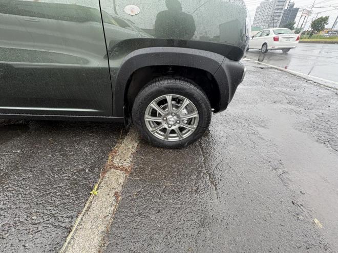 ハスラーHUSTLER  4WD　Fリミテッドお洒落ツートン　寒冷地仕様　Ｓ－エネチャージ　ブレーキアシスト　VSC　HID　スマートキー　スペアー有　アイドリングSTOP 地デジナビ　フォグランプ　シートヒーター　ETC 　スタットレス　全磨き済　エンジンオイル交換 4WD 660 5Dr