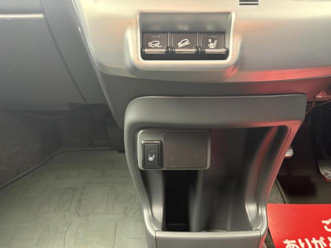 ハスラーHUSTLER  4WD　Fリミテッドお洒落ツートン　寒冷地仕様　Ｓ－エネチャージ　ブレーキアシスト　VSC　HID　スマートキー　スペアー有　アイドリングSTOP 地デジナビ　フォグランプ　シートヒーター　ETC 　スタットレス　全磨き済　エンジンオイル交換 4WD 660 5Dr