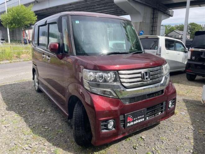 N-BOXカスタムG Lパッケージ 4WD　 660
