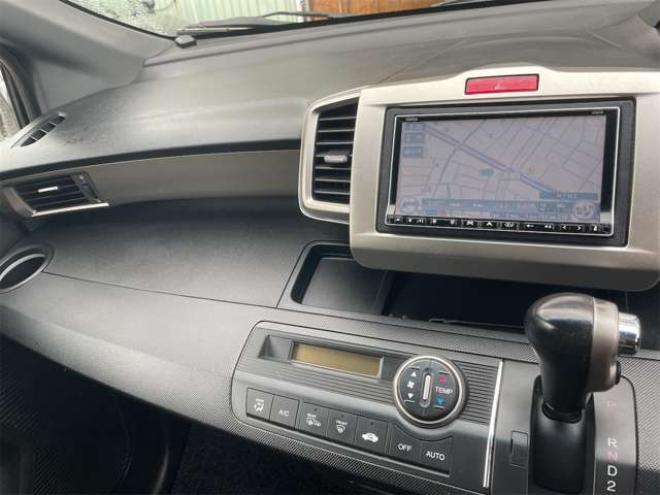 フリードスパイク1.5 G ジャストセレクション 4WD　 1500
