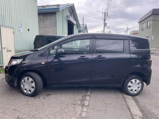 フリードスパイク1.5 G ジャストセレクション 4WD　 1500