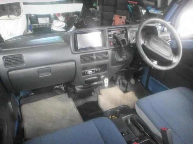 ディアスキャンピング　４WD 660 5Dr
