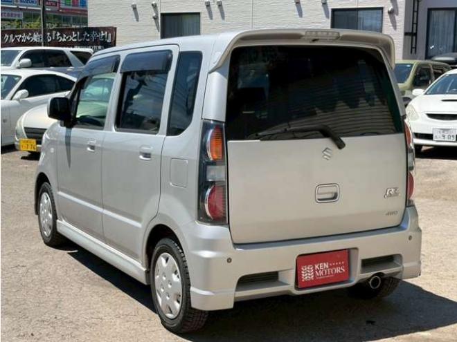 ワゴンRRR-DI 4WD　ターボ　アルミホイール　パワステ　パワーウィンドウ　シートヒーター　キーレスエントリー　ABS　エアコン　フルフラットシート 660