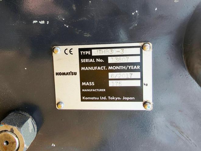 バックホーコマツ　中古　PC30MR-5　配管付　油圧ショベル　建機