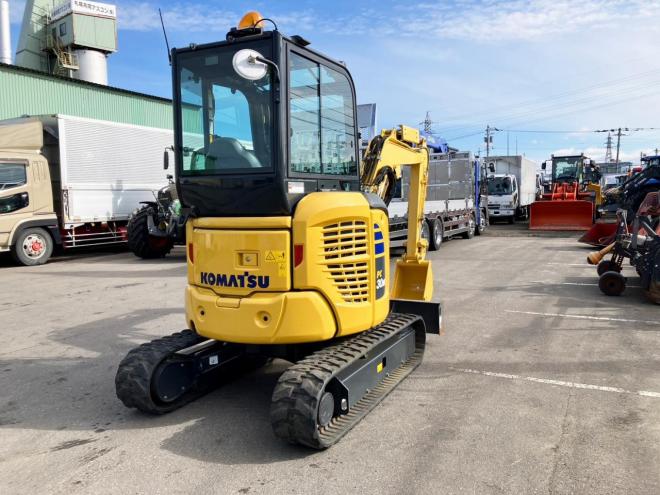 バックホーコマツ　中古　PC30MR-5　配管付　油圧ショベル　建機