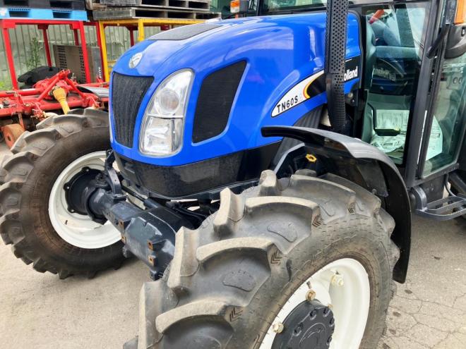 トラクターニューホランド　中古　TN60SA