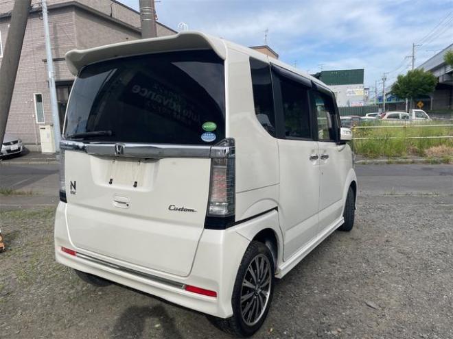 N-BOXカスタム Ｇ・ターボＬパッケージ　４ＷＤ　ドライブレコーダー　バックカメラ　両側電動スライドドア　スマートキー　アイドリングストップ　ベンチシート 4WD 660 5Dr