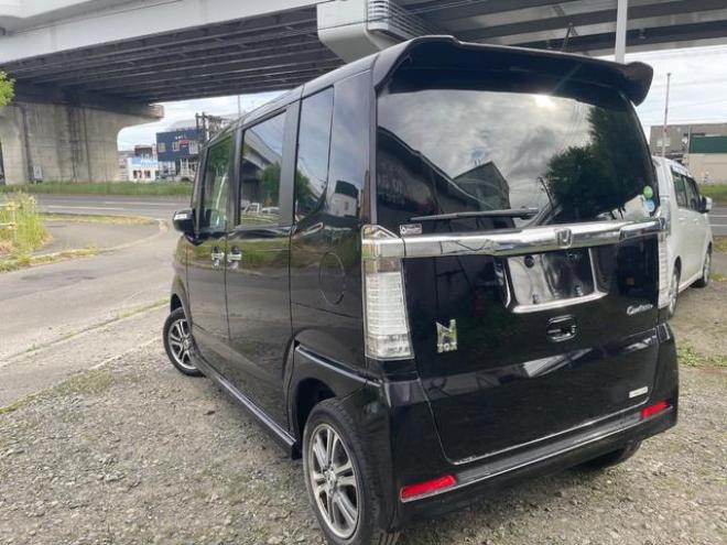 N-BOXカスタム Ｇ・Ｌパッケージ 4WD 660 5Dr