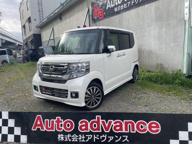 N-BOXカスタム Ｇ・ターボＬパッケージ　４ＷＤ　後期　ターボスマ－トキ－　キーレス　Ｒカメラ　運転席エアバッグ　パワーウィンドウ　ＰＳ　Ｗエアバック　フルオートエアコン　ＡＢＳ　オートクルーズ　ＥＳＣ　ＥＴＣ車載器　アイドリングストップ 4WD 660 5Dr