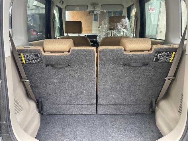 パレットＴ　４ＷＤ　両側スライド・片側電動　ナビ　ＴＶ　スマートキー　シートヒーター　ＣＶＴ　盗難防止システム　ＡＢＳ　アルミホイール　衝突安全ボディ　エアコン　パワーステアリング　パワーウィンドウ 2WD 660 5Dr