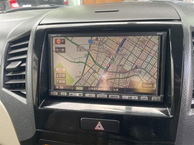 パレットＴ　４ＷＤ　両側スライド・片側電動　ナビ　ＴＶ　スマートキー　シートヒーター　ＣＶＴ　盗難防止システム　ＡＢＳ　アルミホイール　衝突安全ボディ　エアコン　パワーステアリング　パワーウィンドウ 2WD 660 5Dr