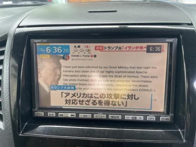 パレットＴ　４ＷＤ　両側スライド・片側電動　ナビ　ＴＶ　スマートキー　シートヒーター　ＣＶＴ　盗難防止システム　ＡＢＳ　アルミホイール　衝突安全ボディ　エアコン　パワーステアリング　パワーウィンドウ 2WD 660 5Dr