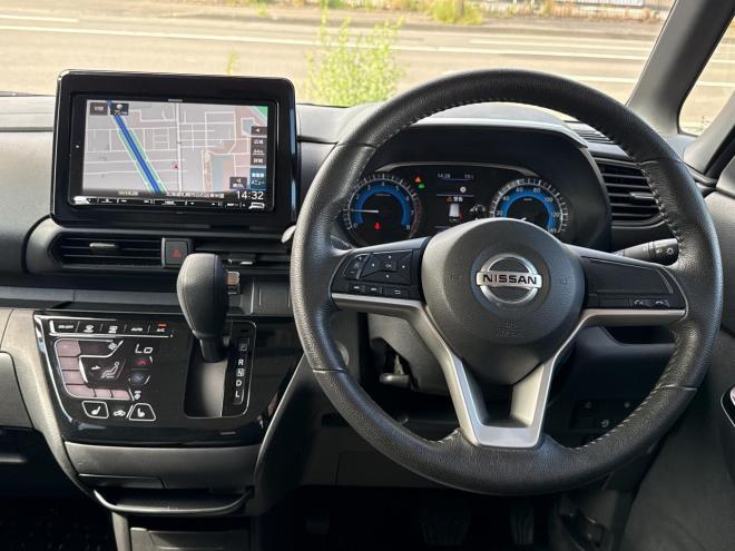 ルークス660ハイウェイスターGターボ 4WD　ローンが不安な方＜優遇ローン＞　寒冷地仕様 社外ナビTV　パワースライド 4WD 660 5Dr