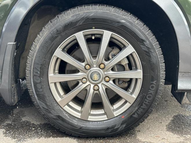ヴェゼルハイブリッド1.5ハイブリッドX 4WD　本州仕入 あんしんパッケージ　LEDヘッドライト 4WD 1500 5Dr