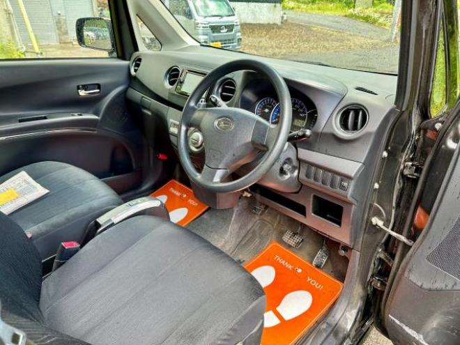 タントEXE  G  4WD エンジンスターター　タイミングチェーン車　ワンセグナビ　スマートキー 4WD 660 5Dr