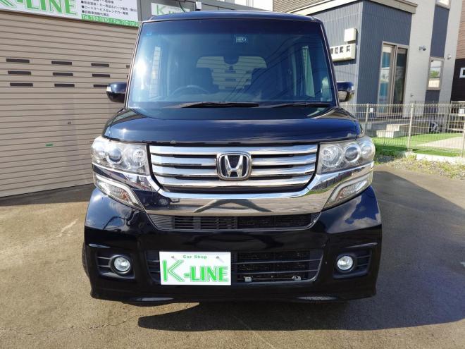 N-BOX カスタムGターボSSパッケージ　ユーザー買取車　当店販売車両　社外ナビ・TV・バックカメラ　Bluetooth　エンジンスターター　ドラレコ前後　プッシュスタート　ETC　オートライト機能　ドアバイザー　タイミングチェーン　JC08モード燃費18.2km/リットル　4WD 660 5Dr