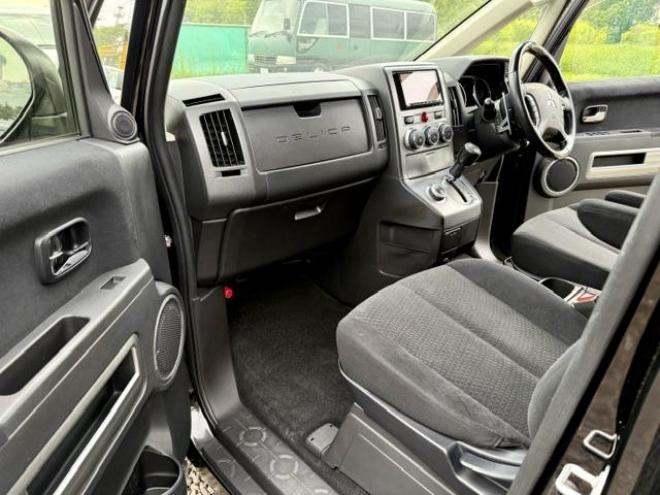 デリカＤ５　2.2DT　シャモニー　4WD 4WD 2200 5Dr
