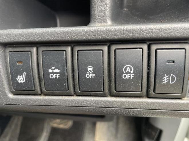 ワゴンRスティングレー　Ｘ　４ｗＤ　レーダーブレーキ　エコアイドル　ＴＶ　シートヒーター 4WD 660 5Dr