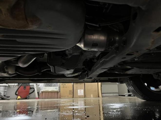 レクサスＬＸ５７０　本州仕入　寒冷地仕様　禁煙車　社外セキュリティ　マークレビンソン　純正２１インチＡＷ　社外１８ＡＷ＋スタッドレスタイヤ付　純正ブラックレザーシート　ヘッドアップディスプレイ　全方位パノラミックビュー 4WD 5700 5Dr