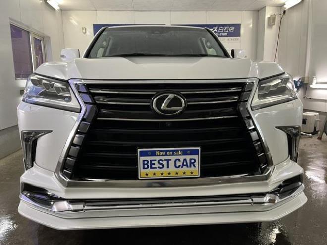 レクサスＬＸ５７０　本州仕入　寒冷地仕様　禁煙車　社外セキュリティ　マークレビンソン　純正２１インチＡＷ　社外１８ＡＷ＋スタッドレスタイヤ付　純正ブラックレザーシート　ヘッドアップディスプレイ　全方位パノラミックビュー 4WD 5700 5Dr