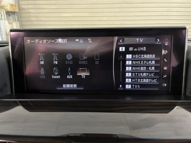 レクサスＬＸ５７０　本州仕入　寒冷地仕様　禁煙車　社外セキュリティ　マークレビンソン　純正２１インチＡＷ　社外１８ＡＷ＋スタッドレスタイヤ付　純正ブラックレザーシート　ヘッドアップディスプレイ　全方位パノラミックビュー 4WD 5700 5Dr