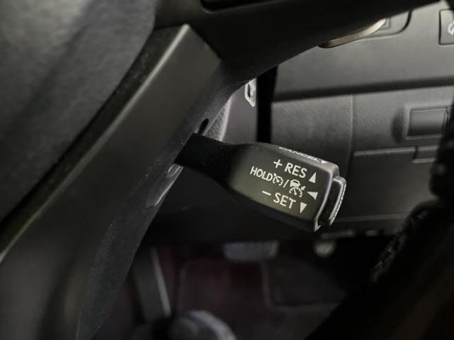 レクサスＬＸ５７０　本州仕入　寒冷地仕様　禁煙車　社外セキュリティ　マークレビンソン　純正２１インチＡＷ　社外１８ＡＷ＋スタッドレスタイヤ付　純正ブラックレザーシート　ヘッドアップディスプレイ　全方位パノラミックビュー 4WD 5700 5Dr