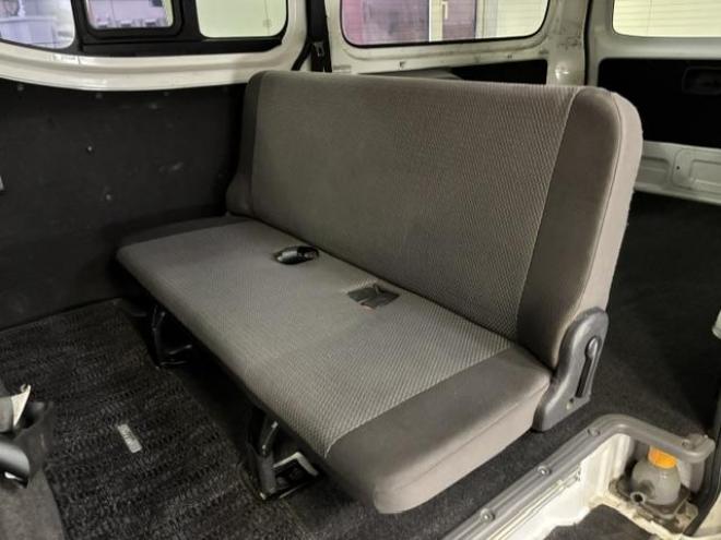キャラバンバンＮＶ３５０キャラバン　エマージェンシーブレーキ　ディーゼルターボ　ケンウッドナビ　地デジ　Ｂｌｕｅｔｏｏｔｈオーディオ　バックカメラ　社外１５インチＡＷ　スタッドレスタイヤ付　アイドルアップ　キーレスキー　ＥＴＣ 4WD 2500 5Dr
