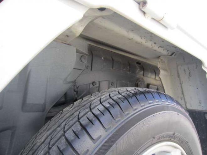 サンバートラック TC 三方開 4WD　4WD 道外仕入れ 走行26000km オートマ エアコン パワステ パワーウインドキーレス CD 社外アルミ スタッドレス+ホイールセット積込み 1年間走行無制限保証付 660