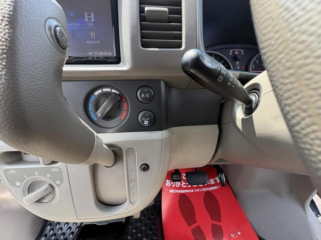 NV100クリッパーNV100  4WD  GX TURBO一家に一台軽パコ入庫　TURBO  寒冷地仕様　BTフルセグナビ　バックカメラカメラ　リアヒーター　アルミホイル　ETC エンスタ　格納ミラー　キーレス　エンシ゛ンオイル交換　ATF交換　スタットレス 4WD 660 ５Dr