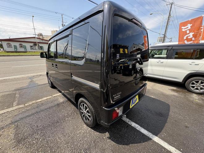 NV100クリッパーNV100  4WD  GX TURBO一家に一台軽パコ入庫　TURBO  寒冷地仕様　BTフルセグナビ　バックカメラカメラ　リアヒーター　アルミホイル　ETC エンスタ　格納ミラー　キーレス　エンシ゛ンオイル交換　ATF交換　スタットレス 4WD 660 ５Dr